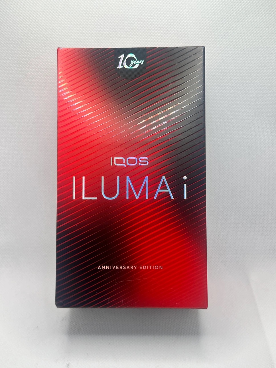 IQOS ILUMA I Red anniversary edition