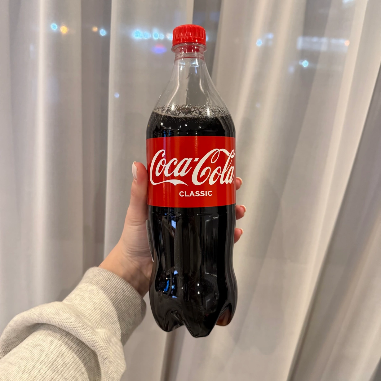 Coca-Cola classic 1л (Азербайджан)